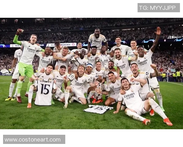 皇家马德里宣布续约科文特朗,球迷狂欢不止